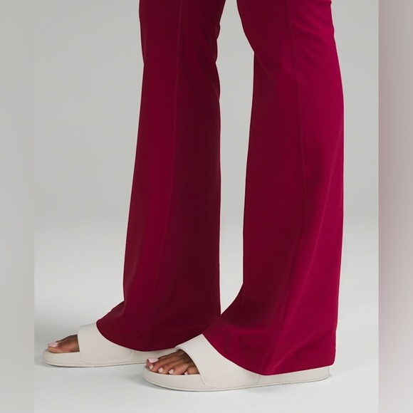 Lululemon Groove Nulu Super-High-Rise Flared Pant Regular - Size 2 -Pomegranate - Picture 14 of 14